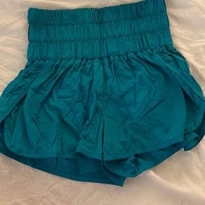 Free People - The Way Home Shorts in Tropical Teal